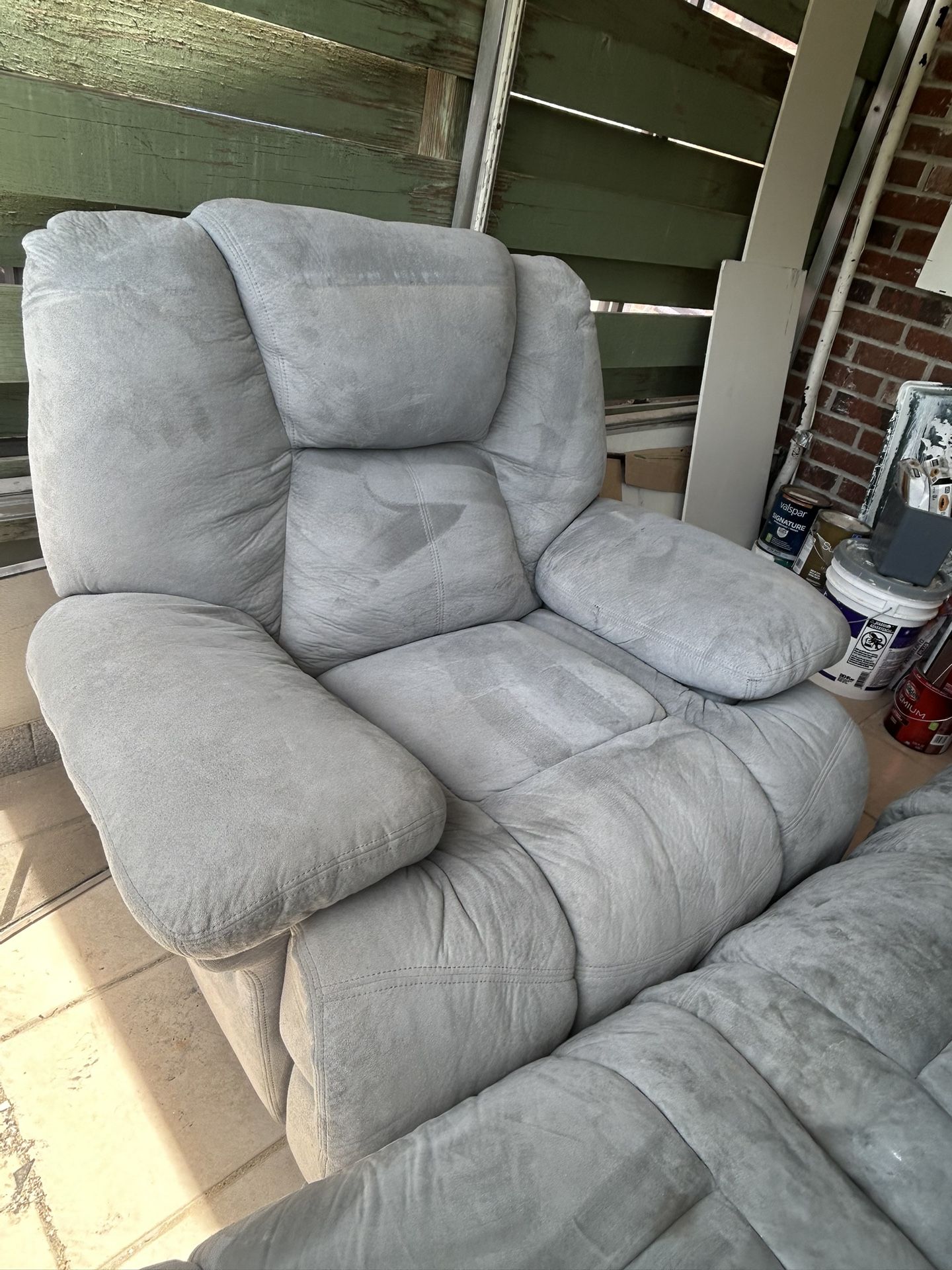 Gray Reclining Sofa Set – Super Comfortable!