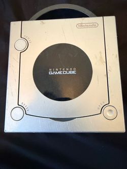 GameCube w/Controllers