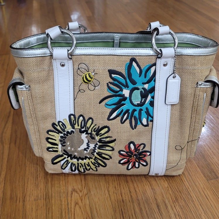 Coach Bumble Bee Shoulder Bags