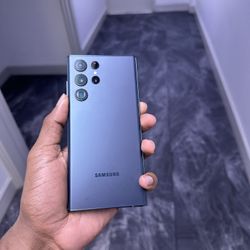 UNLOCKED SAMSUNG GALAXY S22 ULTRA/ LIMITED STOCK 