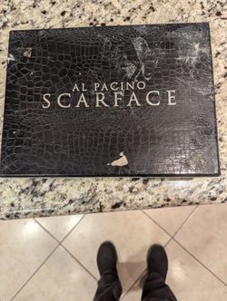 Al Pacino (Scarface) Box