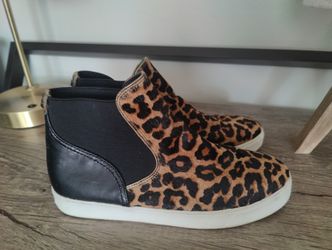Sam Edelman Fur Sneakers Size 9 