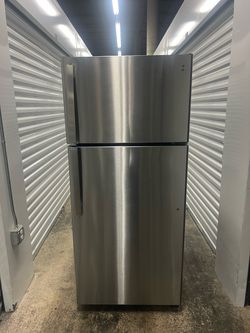 Stainless Steel Top-Freezer  Refrigerator  28 “ wide
