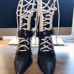 Black & White Lace-Up Stiletto Boots – Women’s Size [7]