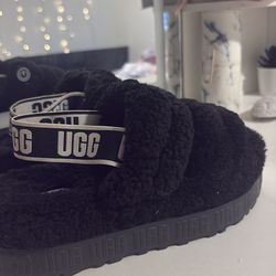 UGG women Black / White Oh Fluffita Platform Slippers