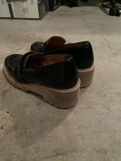 Loafer shoes size 7