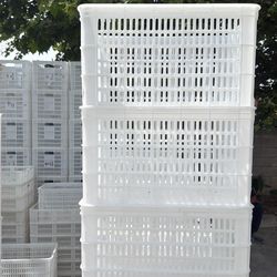Plastic heavy duty basket