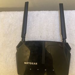 Netgear AC1200 (R6120) Dual-Band WiFi Router – Fast Speeds – Reset & Ready