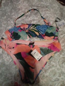 Brand new size large two piece bathing suit