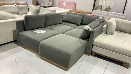 Henredon Murphy Fabric Modular Sectional $1,100