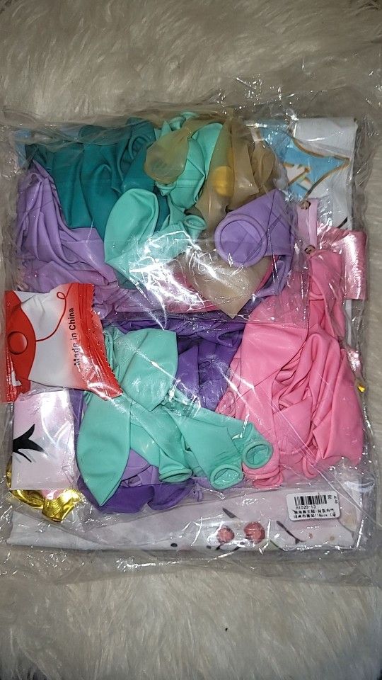 Birthday Party Ballon Backdrop 118pieces