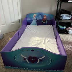 Tolder Bed 