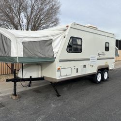 2004 Forest River Shamrock 18ft 