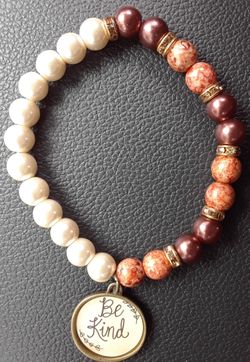 Nice Womens Bead Bracelet