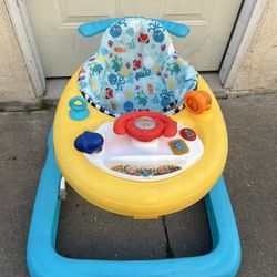 BABY WALKER 
