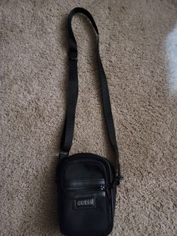 GUESS Shoulder Bag