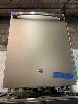 New GE scratch and dent slate dishwasher