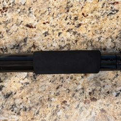 Like New Finch &McKay Knee kicker Carpet Installer