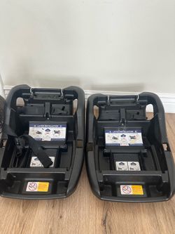 twin stroller and car seats