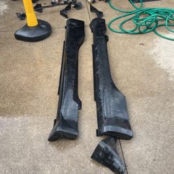 Stock  350 Z Side Skirts Used 