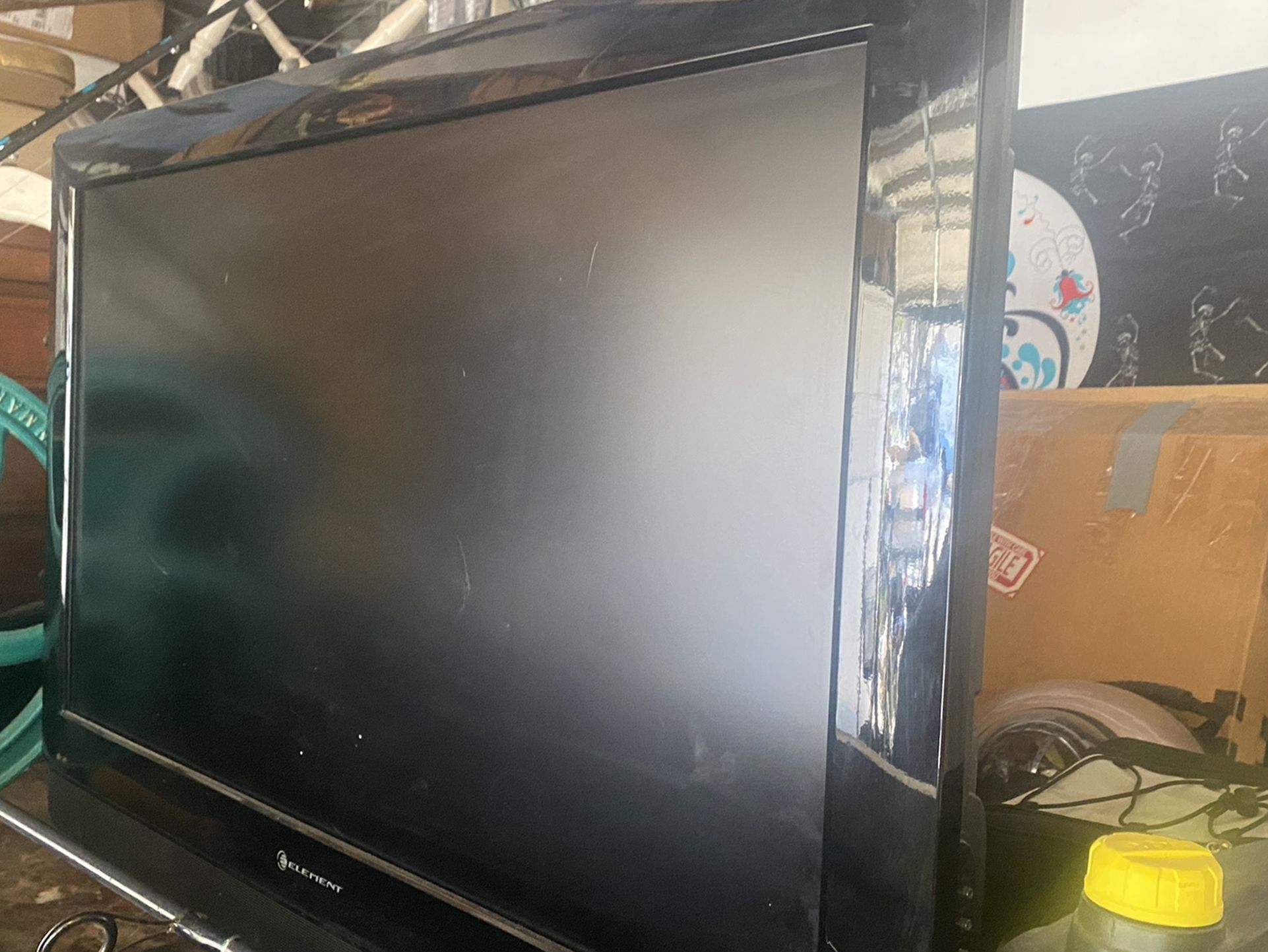 36” Flat Screen Tv