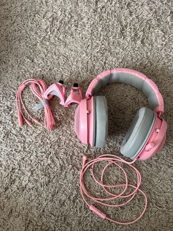 Razer Kraken Gaming Headset + Official Razer Kitty Ears Bundle (Quartz Pink)