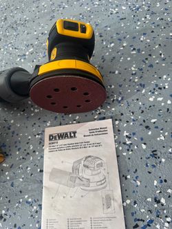 Dewalt XR 20 volt Orbital Sander with dust bag ( tool only)