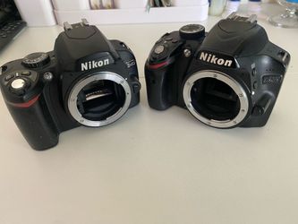 Nikon Cameras w/Lens *Read Description!