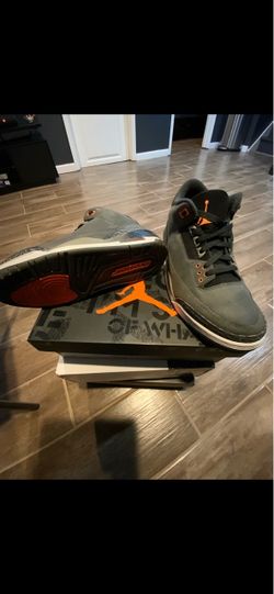 Jordan 4