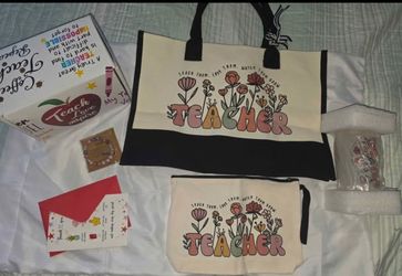 Teacher gifts set