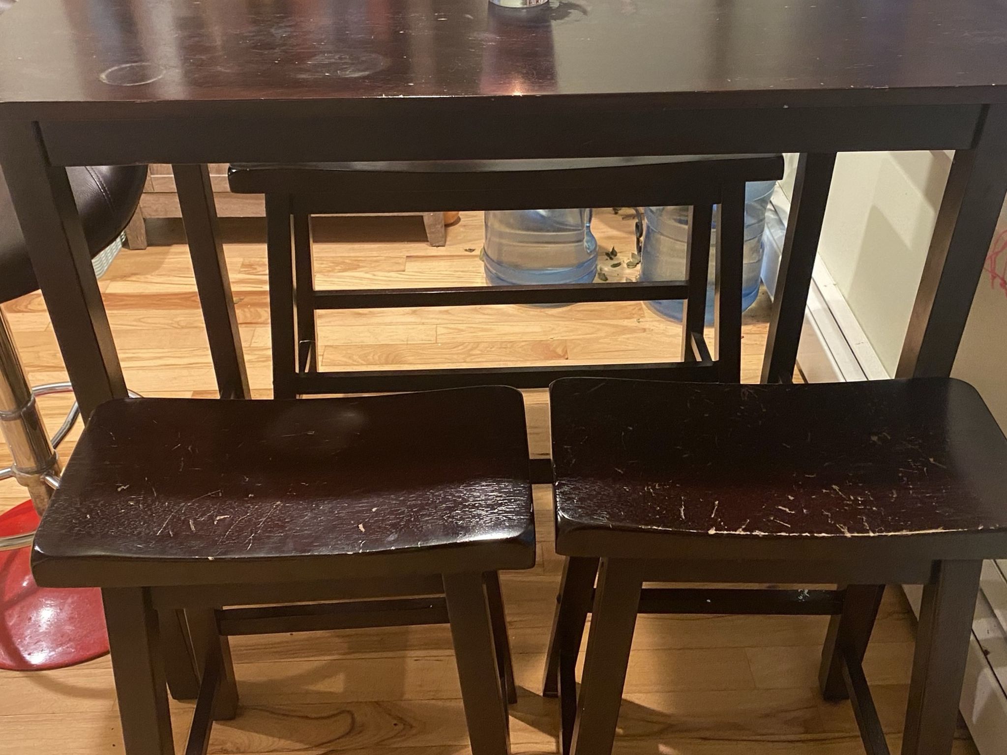 Kitchen Table And Chairs