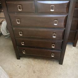 2 Piece Dresser set