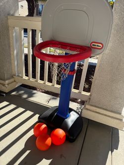 Little tikes basketball set