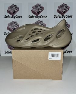 Adidas YZY Foam Rnnr Stone Taupe Size 12 