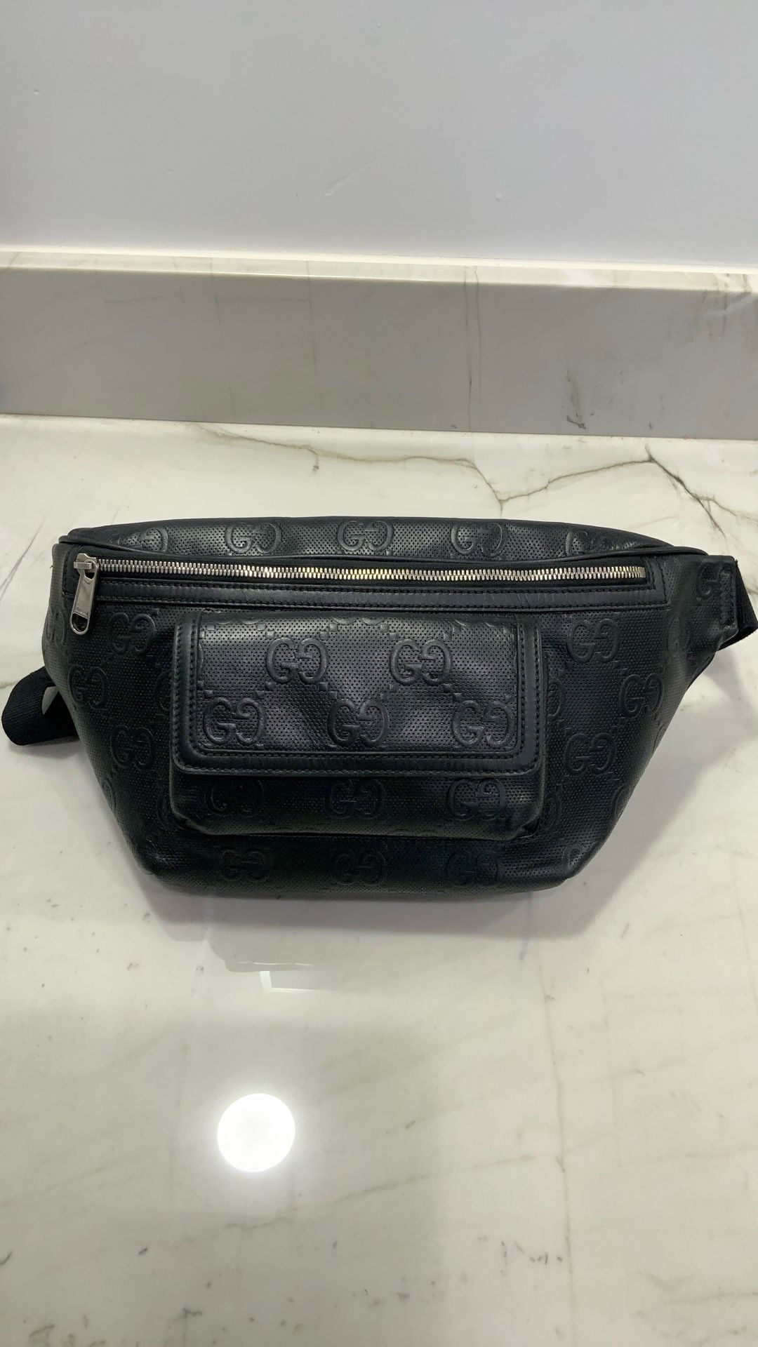 Genuine Men’s Gucci Bag, with certificate of authenticity!