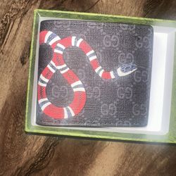 Gucci Wallet 