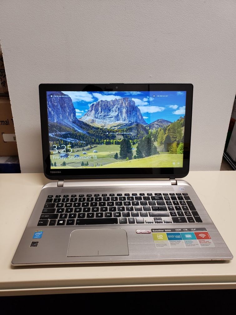 Toshiba Satellite Laptop in very good 9 i7 4th gen. 1 terabyte solid state drive and 16gb Ram ,Touchscreen