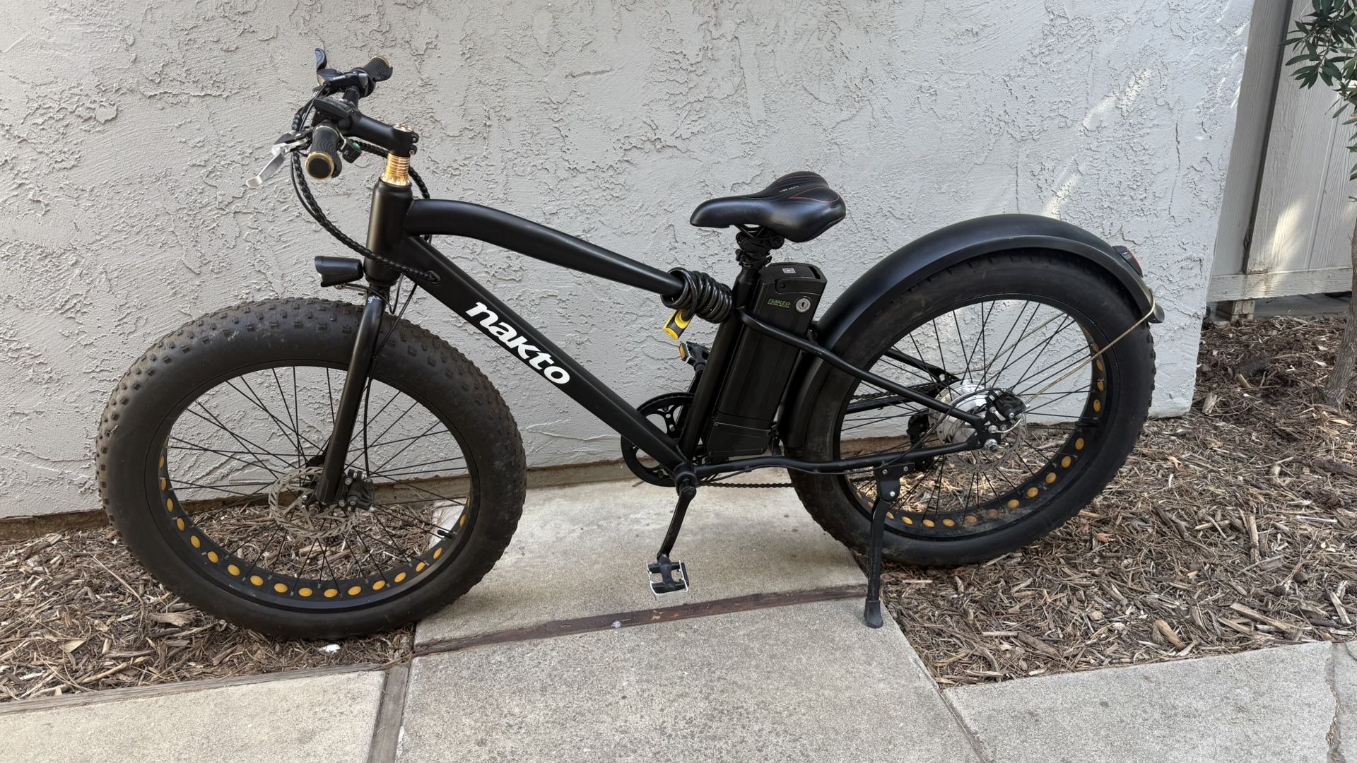 Nakto, bicicleta eléctrica 