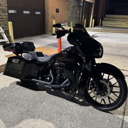 Street Glide Bagger