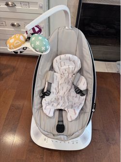 Baby swing 4moms mamaroo