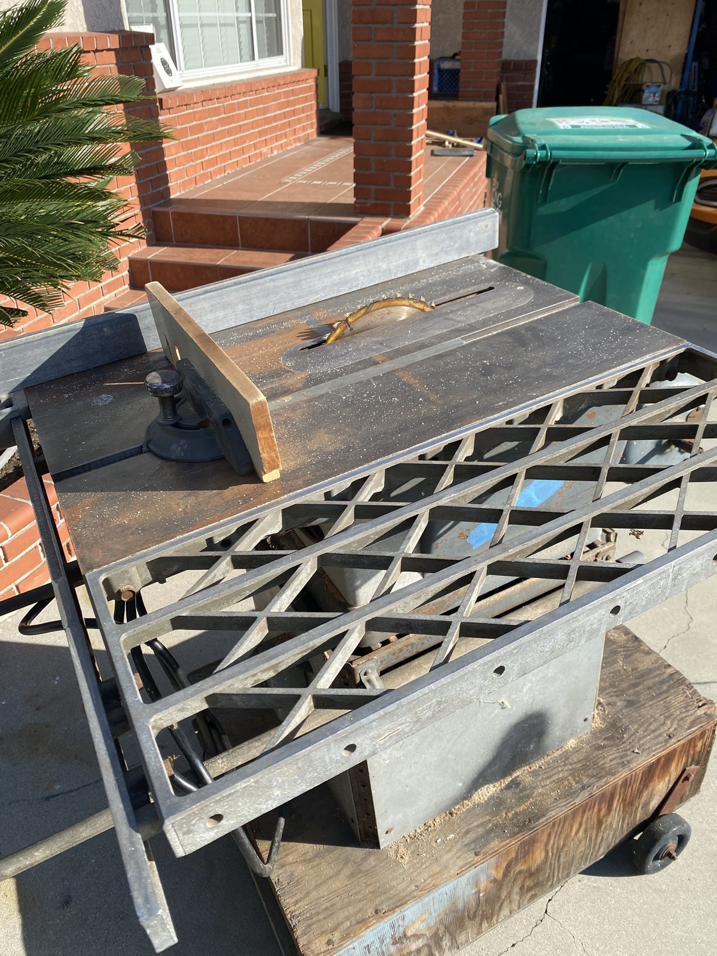 Table Saw