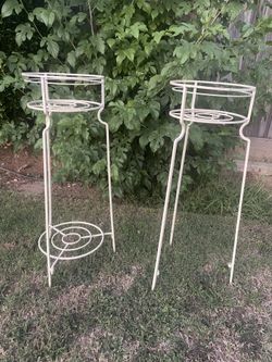 2 Metal Plant Stand 
