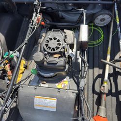 Honda HRX 217 All Wheel Self Propelled Mower