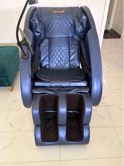 Massage chair, zero gravity
