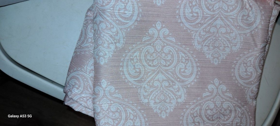 Shower curtain fabric pink