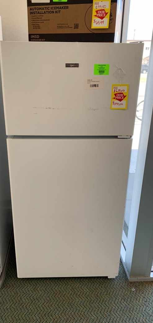 BRAND NEW HOTPOINT HPS15BTHRWW REFRIGERATOR AZ