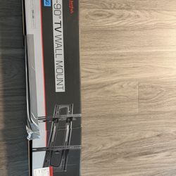 Rocketfish 32”-90” Tv Mount 