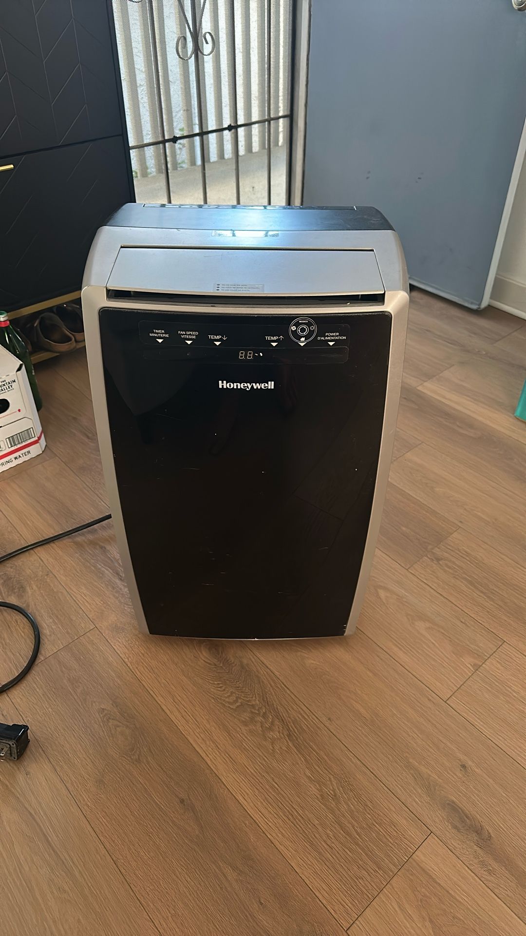 Air Conditioner (portable)