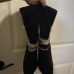 Cute Fashionable Velour Boots Size 10 With gold Chains 