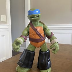 2012 Viacom Playmates Teenage Mutant Ninja Turtles Action Figure LEONARDO 10.5"